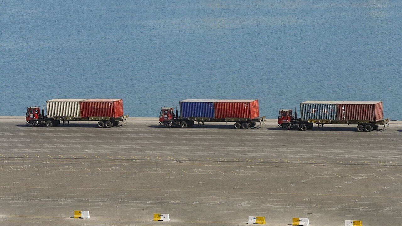 ترانزیت ۹.۵ میلیون تُن کالا در شبکه جاده‌ای کشور