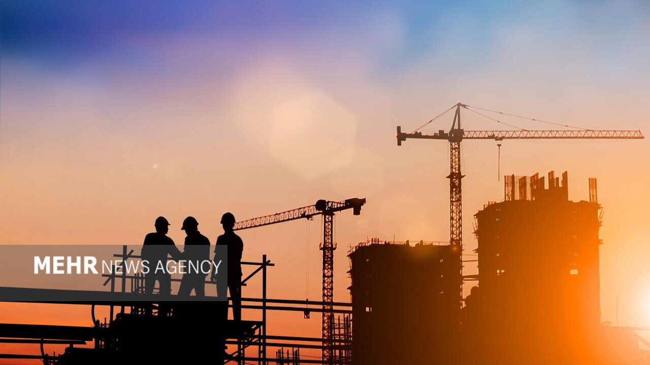 ورود بانک‌ها به ساخت‌وساز و خرید و فروش ملک تخلف است