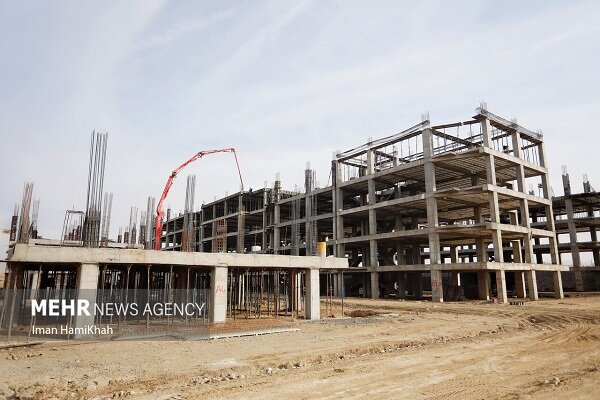 زمین هست، اما همتی در وزارت راه و شهرسازی نیست