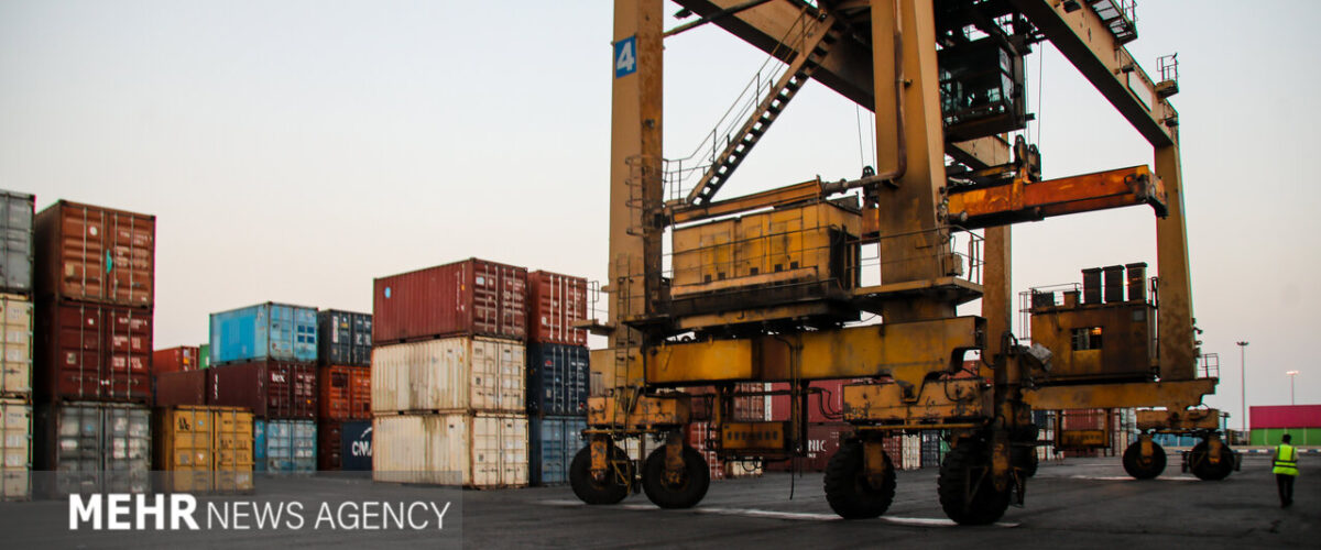 واردات ۱۲.۸ میلیون تن کالای اساسی از بندر امام خمینی در ۹ ماهه امسال