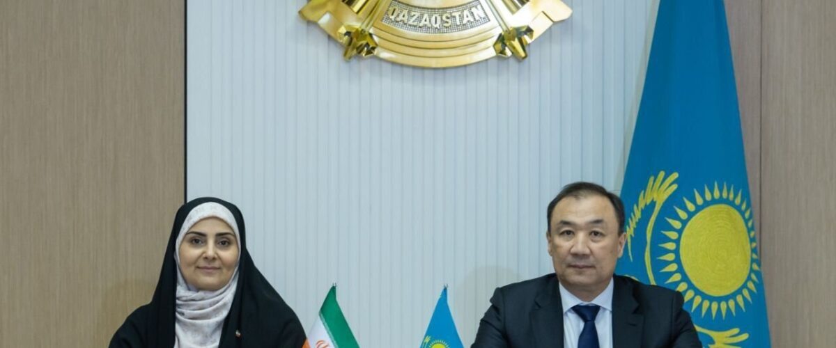 تأکید وزرای راه و شهرسازی ایران و قزاقستان بر گسترش همکاری‌های دو کشور