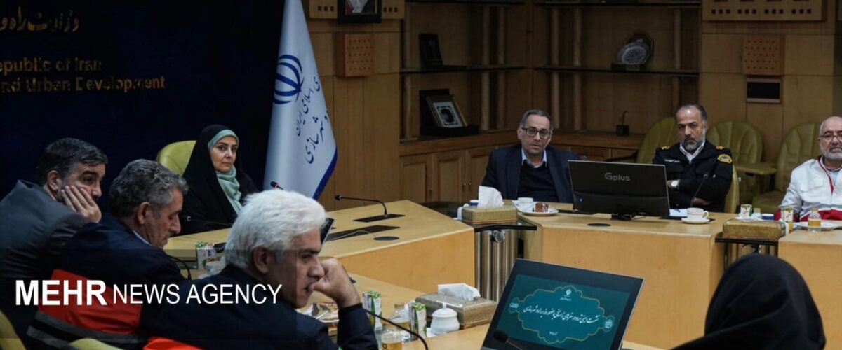 جلسه اضطراری وزیر راه در پی هشدار قرمز هواشناسی برای ۴ استان کشور